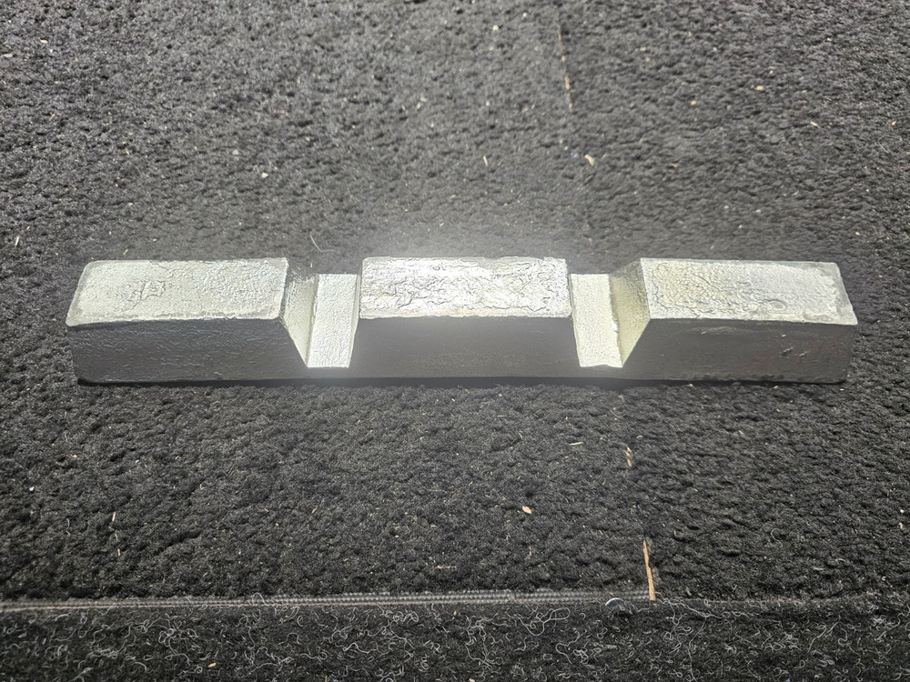 Aluminum Alloy Ingot ME251645 ATS-98S 7.25 Lbs 13.5″ L x 1.5″ H x 1.5″ W Silver