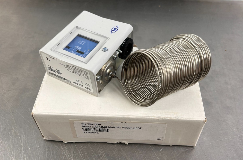 Johnson Controls TSA-DOP Low Limit Thermostat Manual Reset SPDT New Open Box