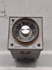 Omron H3BA-8H Timer Range 0-1.0min Volts 200/220/240VAC