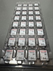 SDSDAF4-064G-I Sandisk memory card 64GB