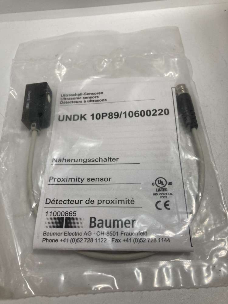 BAUMER UNDK 10P89/10600220 PROXIMITY SENSOR ULTRASONIC 4 PIN NIB