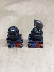 (Lot Of 2) Fuji Electric AR22JAR-2D Lock-Out Switch #4010F279