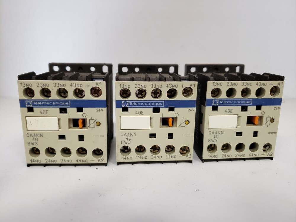 TELEMECANIQUE CA4KN 40 BW3 CONTACTOR 24V 4NO (LOT OF 3)