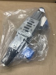 FESTO LR-ZP-A/B-D-3 INTERMEDIATE PRESSURE REGULATOR PLATE **NEW**