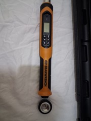 GEARWRENCH 1/2 in. Drive 25-250 ft./lbs. Electronic Torque Wrench