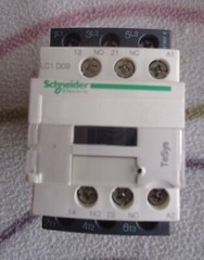 Schneider Electric/Telemecanique LC1 D09. Made in Indonesia.