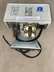 Dual Function Refrigeration Pressure Control w/ 1/4″ Male SAE Flare 150 to 450