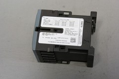 SIEMENS SIRIUS CONTACTOR 3RT2015-1AK61 UNUSED