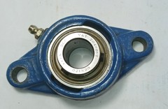 1 NEW SKF YAT 204-012 2 BOLT FLANGE MOUNT BALL BEARING UNIT NNB ***MAKE OFFER***