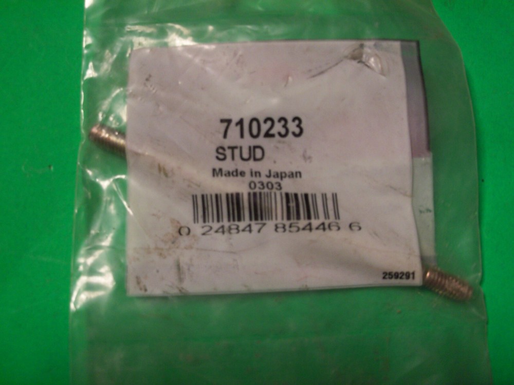 BRIGGS & STRATTON #710233 STUD NEW OEM B51