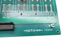 OPTO 22 PB32HQ PROGRAMMBLE LOGIC CONTROLLER