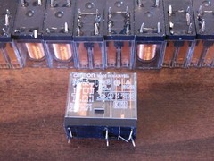 Omron PCB General Purpose Relay DPDT 24CDC Semi-Sealed – LOT OF 100 G2R-2-DC24