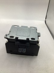 EATON CUTLER HAMMER C25CNY3T CONTACTOR 1P W/SHUNT 24VAC COIL 🟣