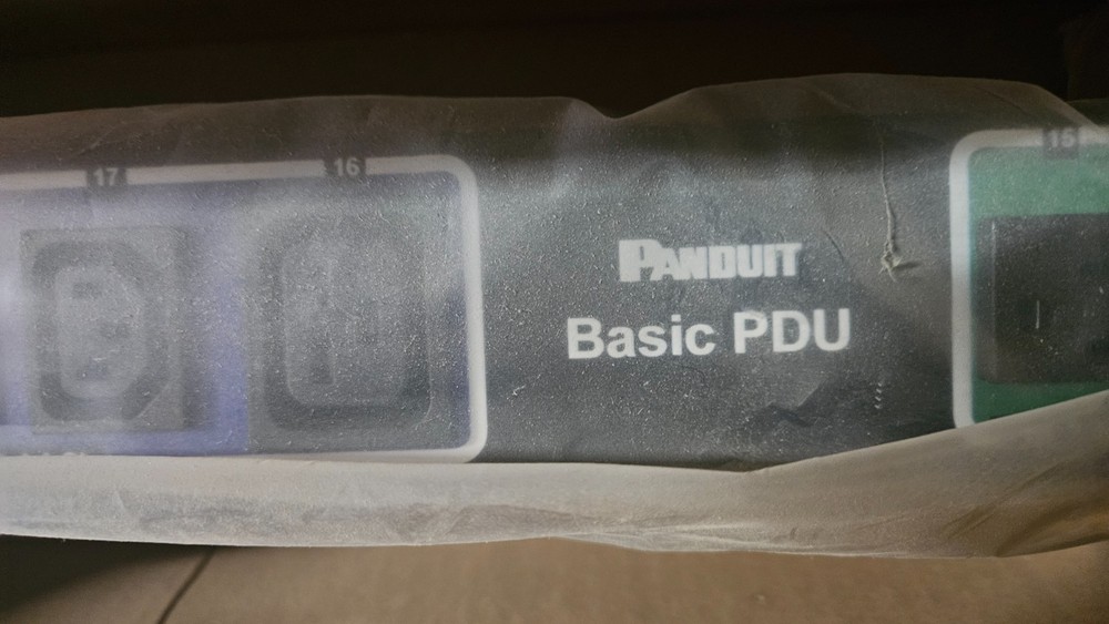 Panduit Basic PDU #V1B2B4E3N30AEA0