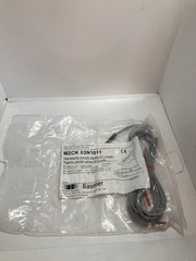 BAUMER MZCK 03N1011 MAGNETIC CYLINDER SENSOR 6-30VDC 200MA NIB