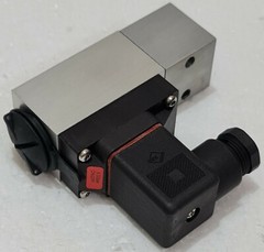 DANFOSS MBC5100 PRESSURE CONTROL SWITCH 5.00 BAR – 30.00 BAR 061B000366