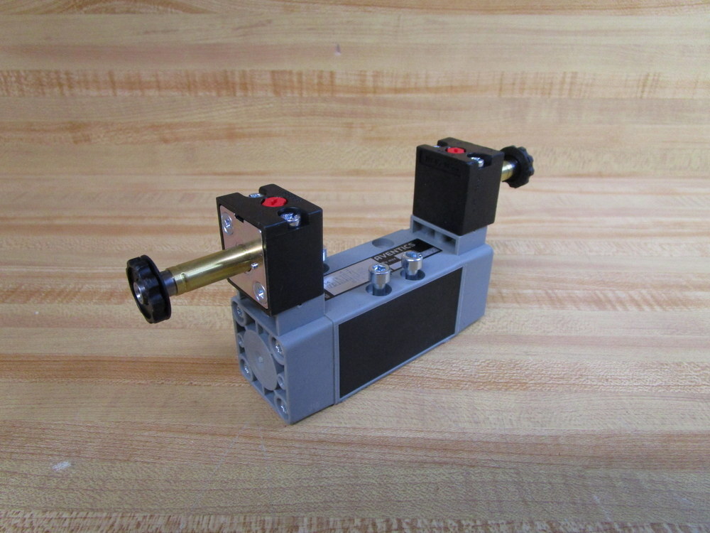 Aventics 0820 024 992 Directional Valve 0820024992 W/2 Valves