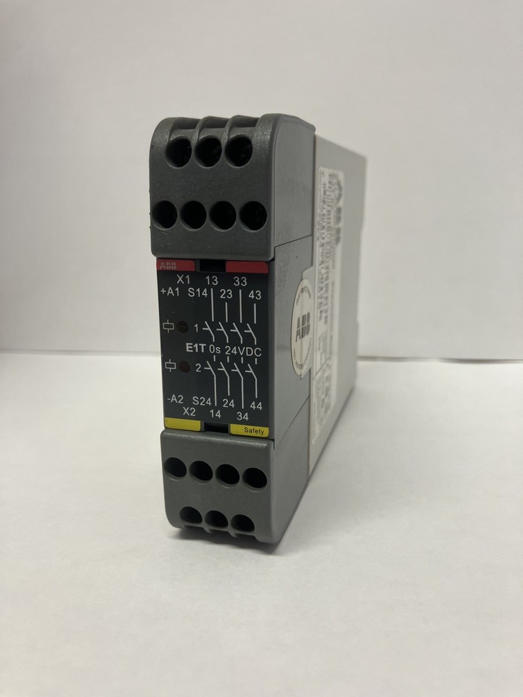 Lot of 6: ABB 2TLA010030R0000 EXPANSION RELAY E1T 0s 24VDC Used WORKING