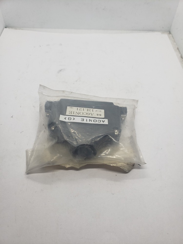 MITSUBISHI A6CON1E D-SUB CONNECTOR, NIB
