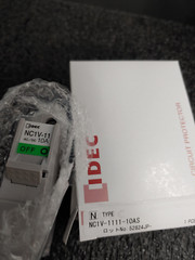 Lot of 2 IDEC NC1V-1111-10AS NC1V Series 1 Pole 10A Circuit Protector