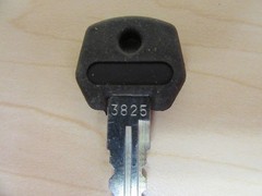 Allen Bradley 800F-AKR3825 Keys