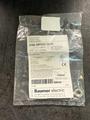 Baumer Electric IFRM-08P37G1/S35L Inductive Sensor.