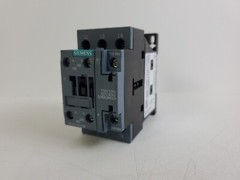 Siemens Lighting Contactor LEN00C004120B