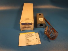 Johnson Controls A19AAF-21 C, REMOTE BULB TEMP CONTROL. 6 CAP. SPDT. NEMA 1. 3/8