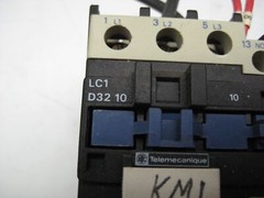 TELEMECANIQUE LC1D3210 CONTACTOR (AS PICTURED) UNMP