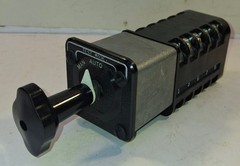 1 NEW GENERAL ELECTRIC 10BE928 SBM SWITCH NNB ***MAKE OFFER***