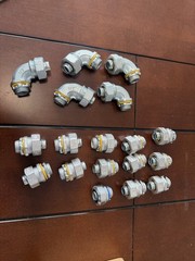 CENTAUR LT9050 1/2″ Insulated 90D Liquid Tight Conduit Connector 5 pc + 13pc NEW