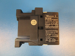 Moeller DIL00M, CONTACTOR, 20 AMP, 3 POLE, NORMALLY OPEN, 3 HP@230 VAC, 5 HP@460