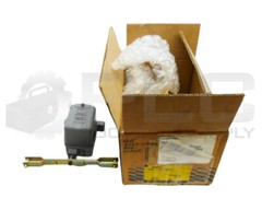 NEW SQUARE D 9035 DG31 /A TANK FLOAT SWITCH 115-230V 9035DG31 *READ*