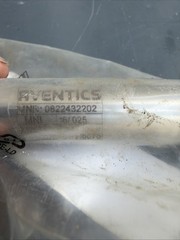 NEW AVENTICS 0822432202 PNEUMATIC CYLINDER 10BAR 016-025